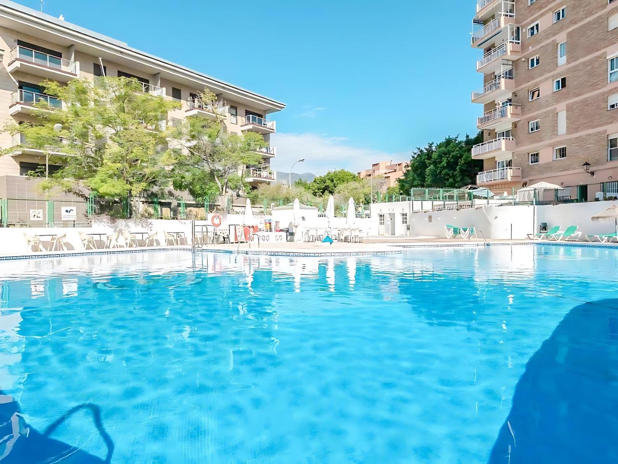Cozy With Pool Acuario * Benalmadena